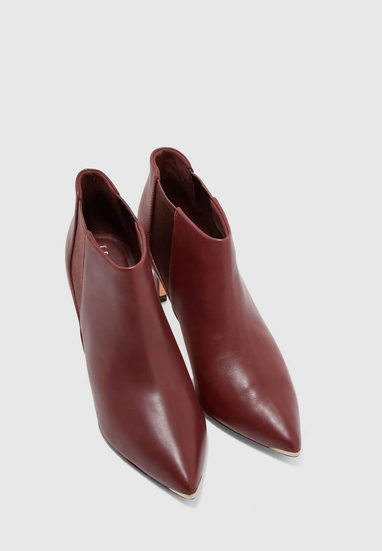 Beriinl Ankle Boot In Brown