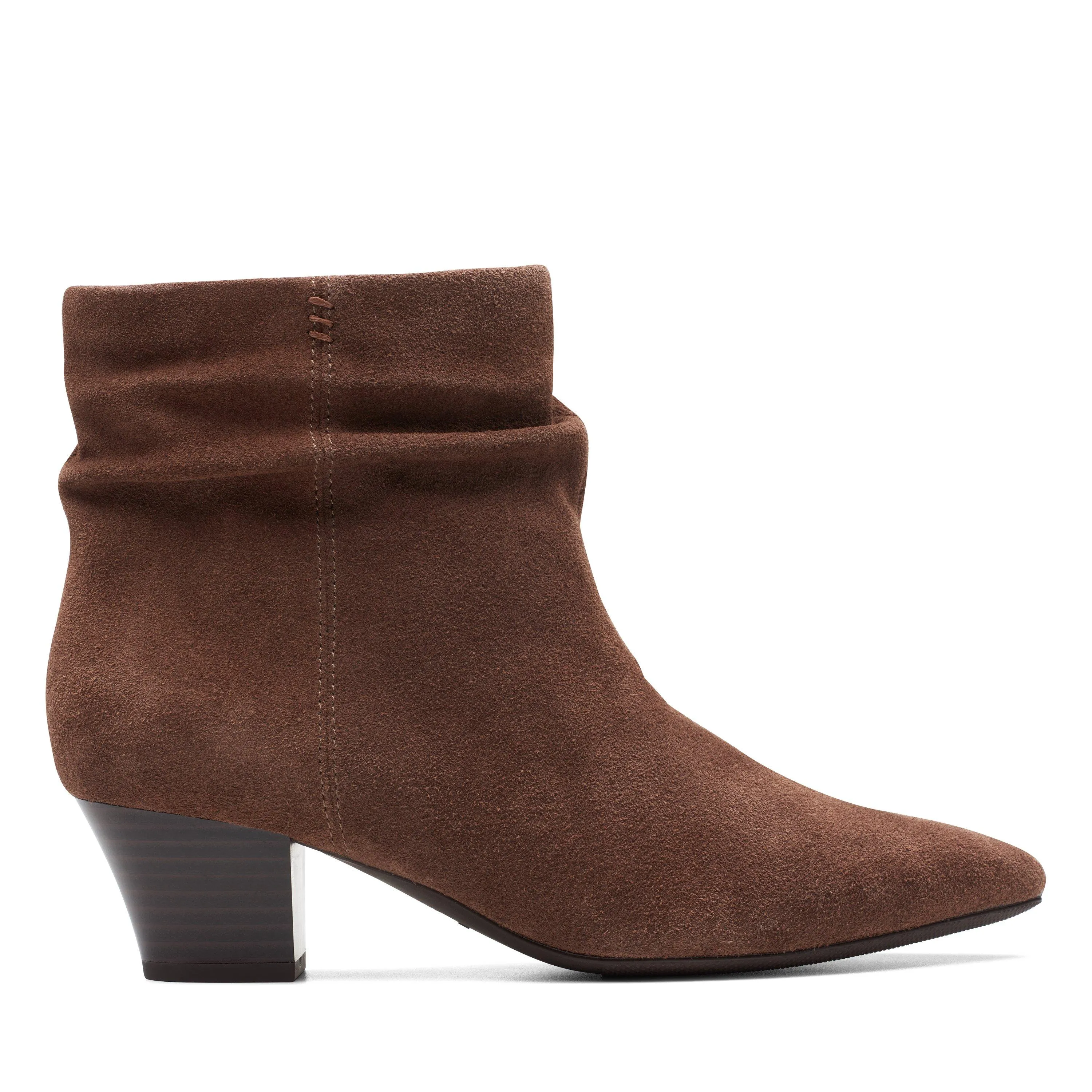 Clarks Teresa Skip in Beige Suede
