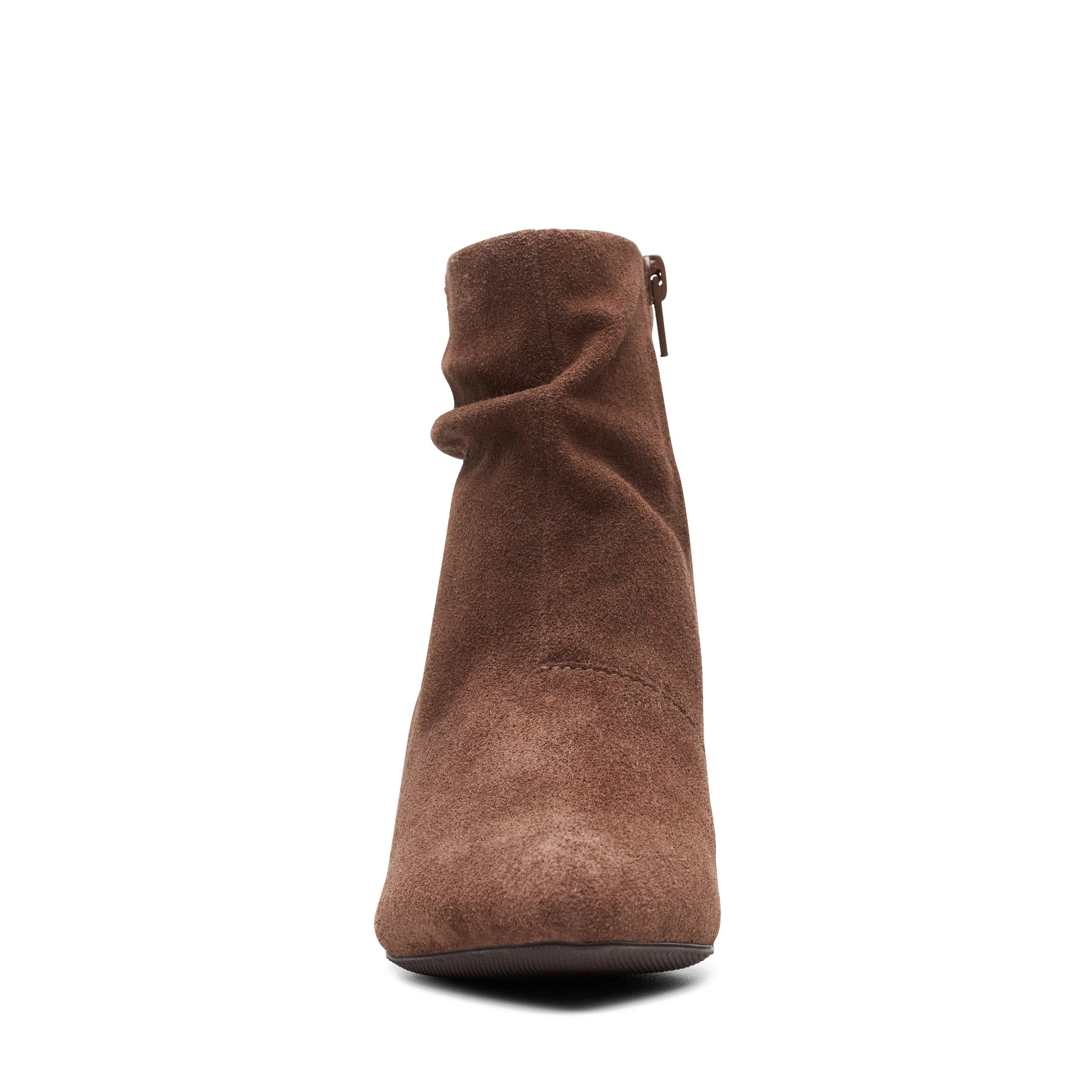 Clarks Teresa Skip in Beige Suede