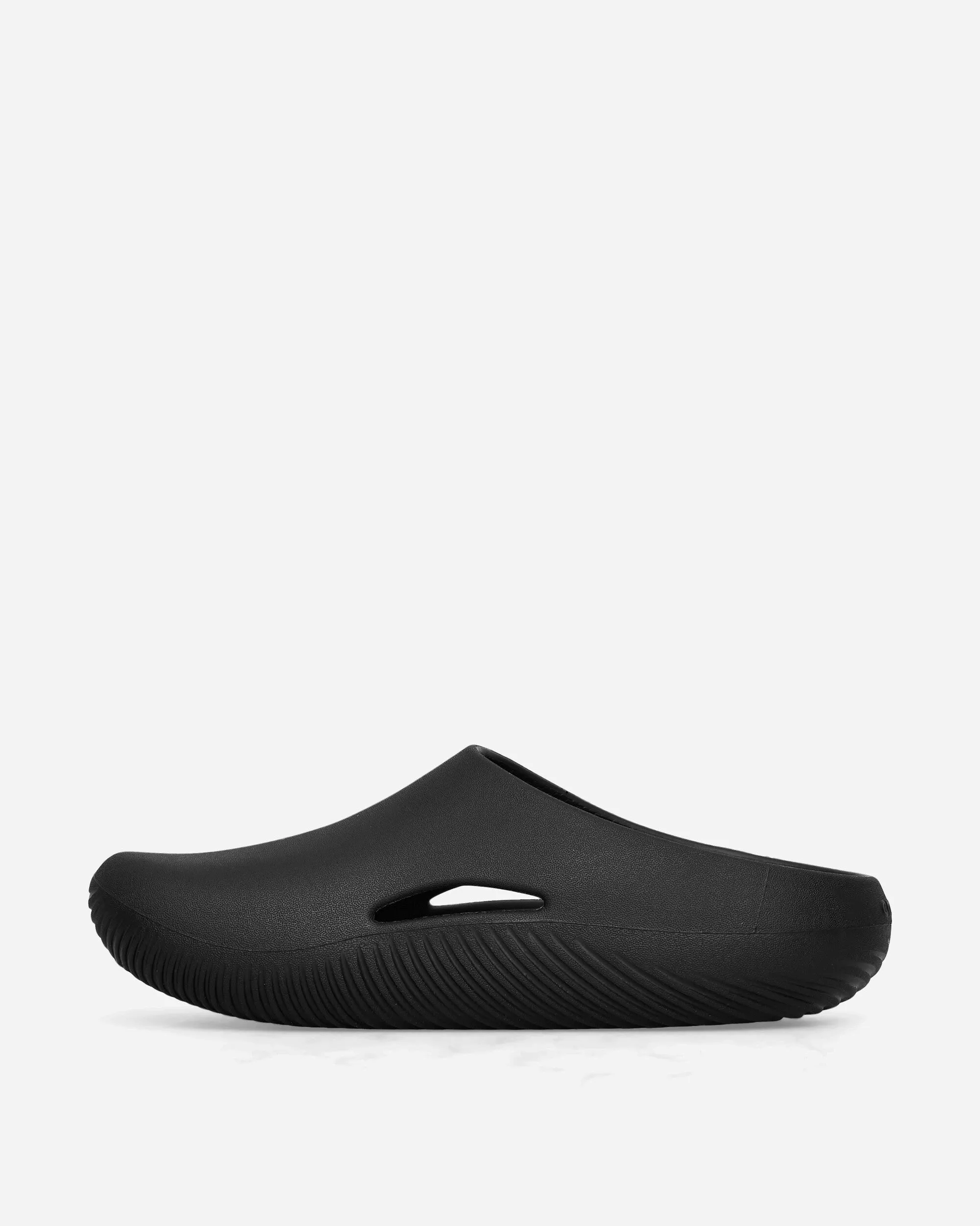 Mellow Recovery Clogs Black