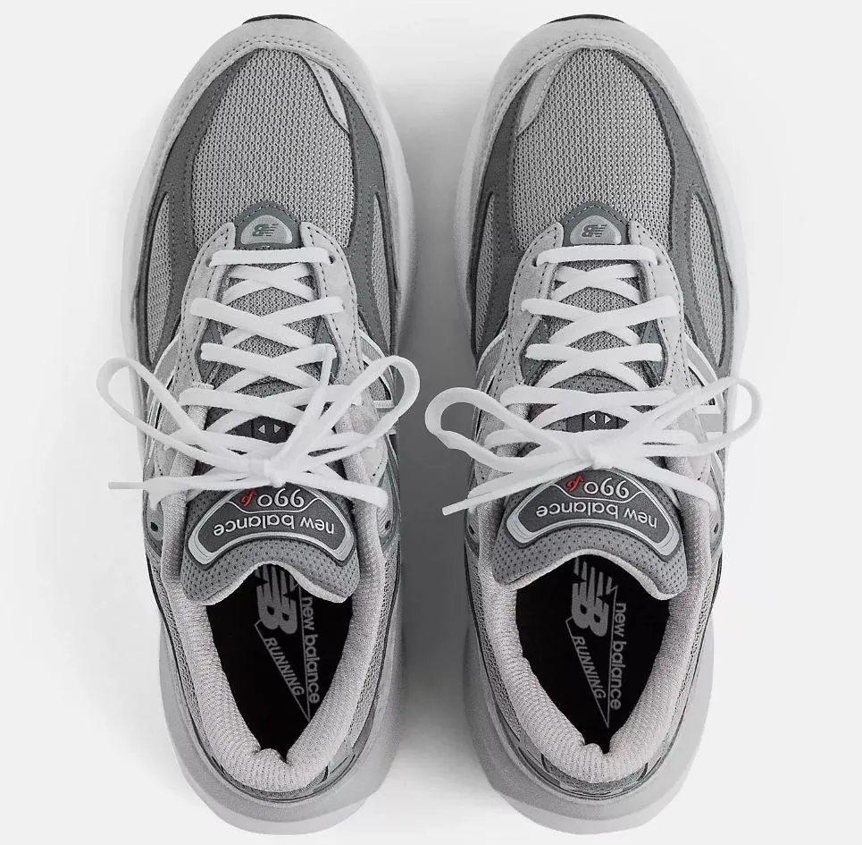 MEN'S 990 V6