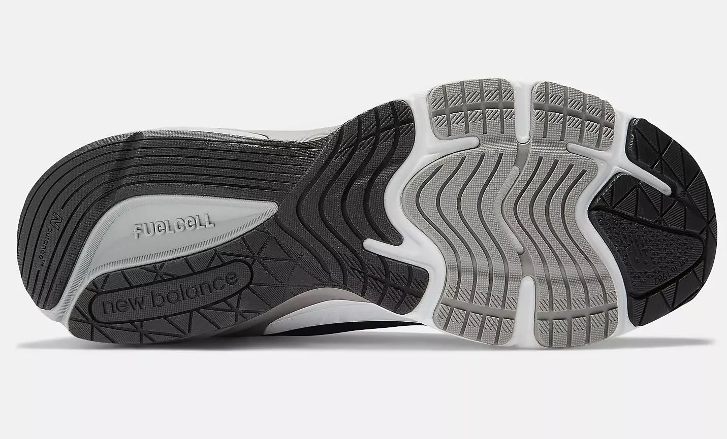 MEN'S 990 V6