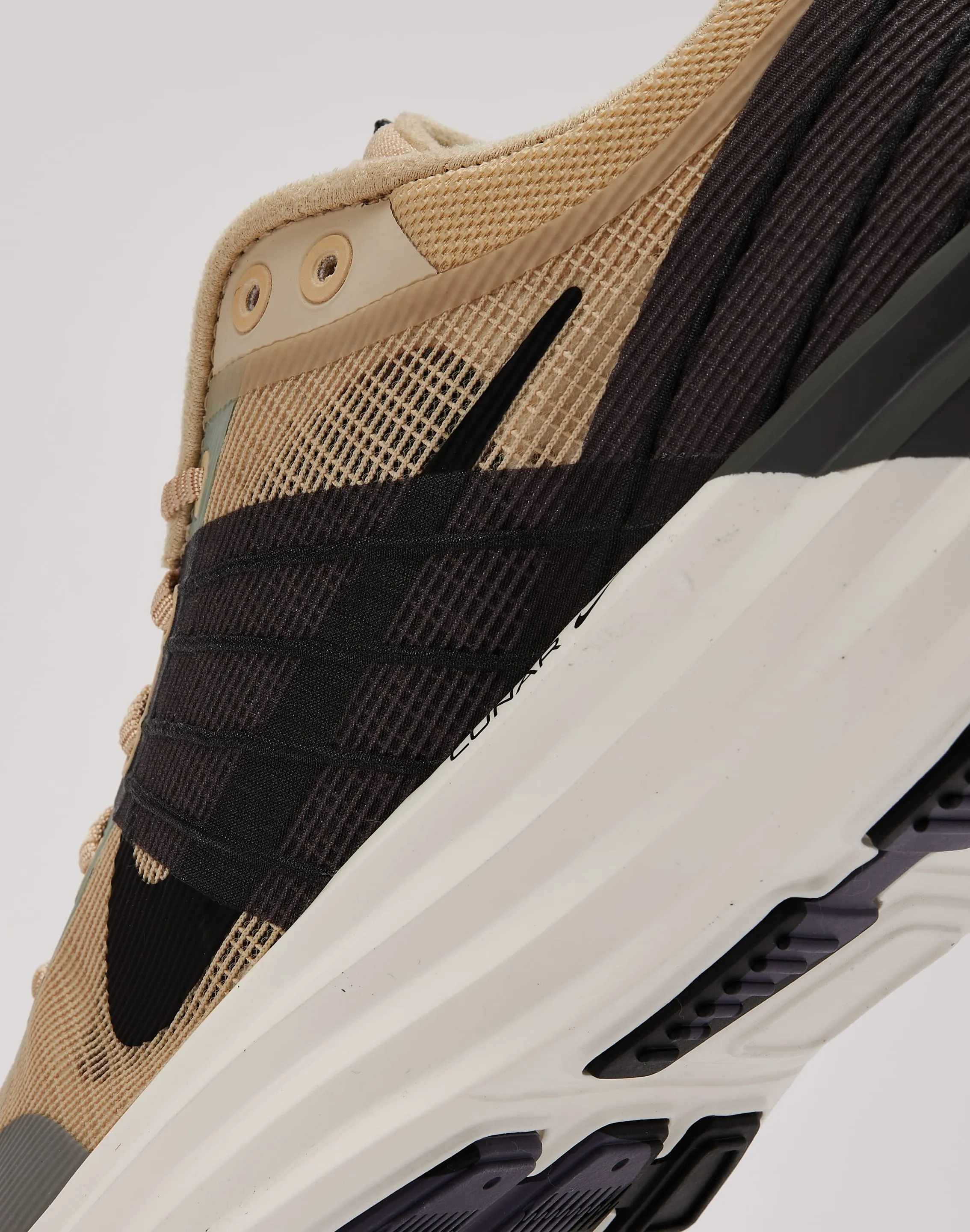 Nike Lunar Roam