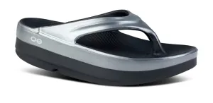 OOFOS OOMEGA LUXE STACKED SANDAL - PEWTER