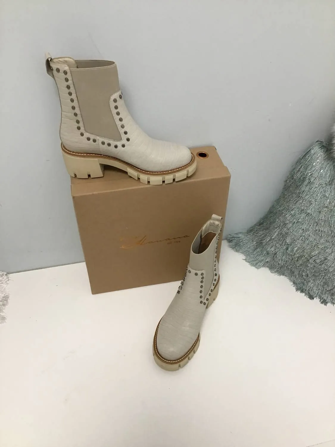 Portland Boot In Winter White