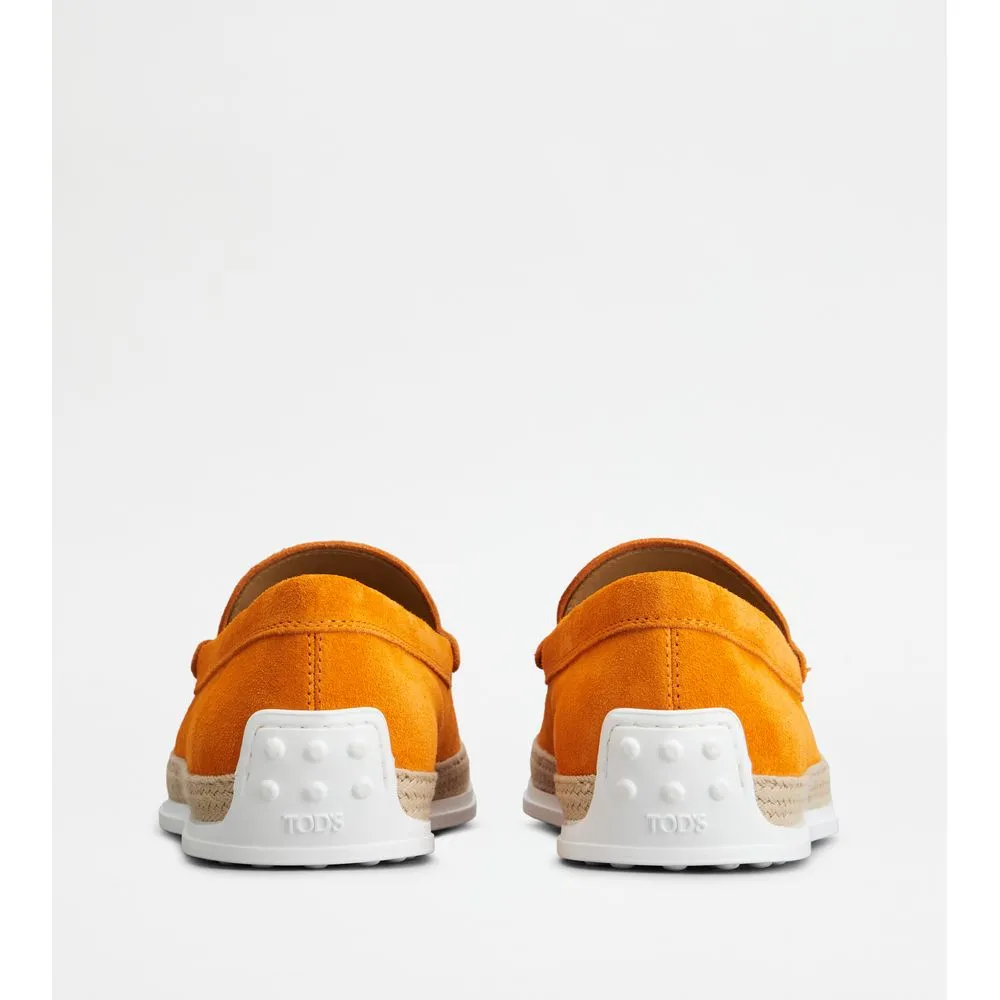 Slip-Ons in Suede