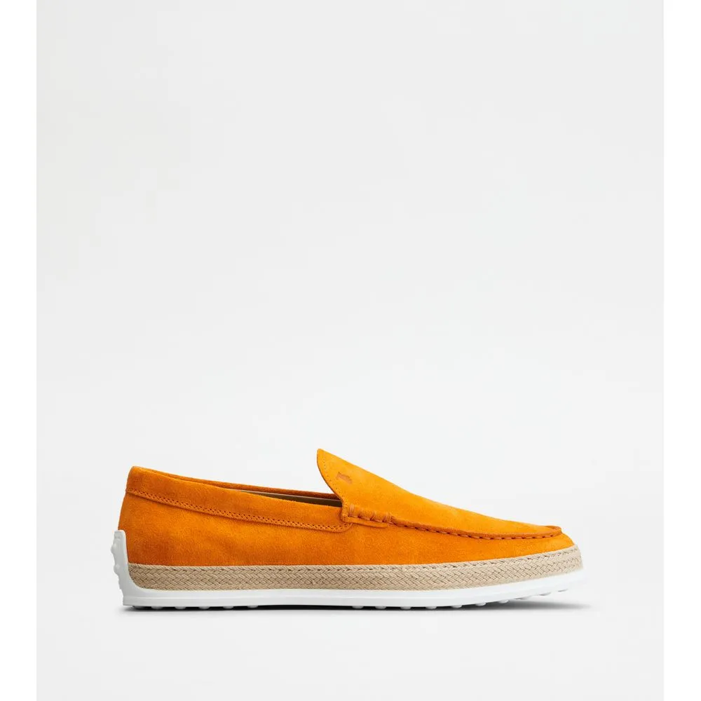 Slip-Ons in Suede