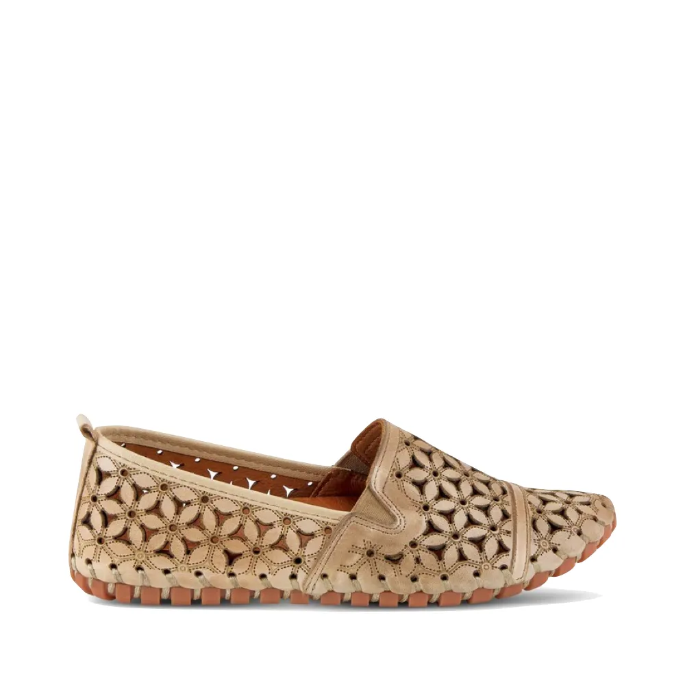 Spring Step Women's Flowerflow Slip On Flat in Beige