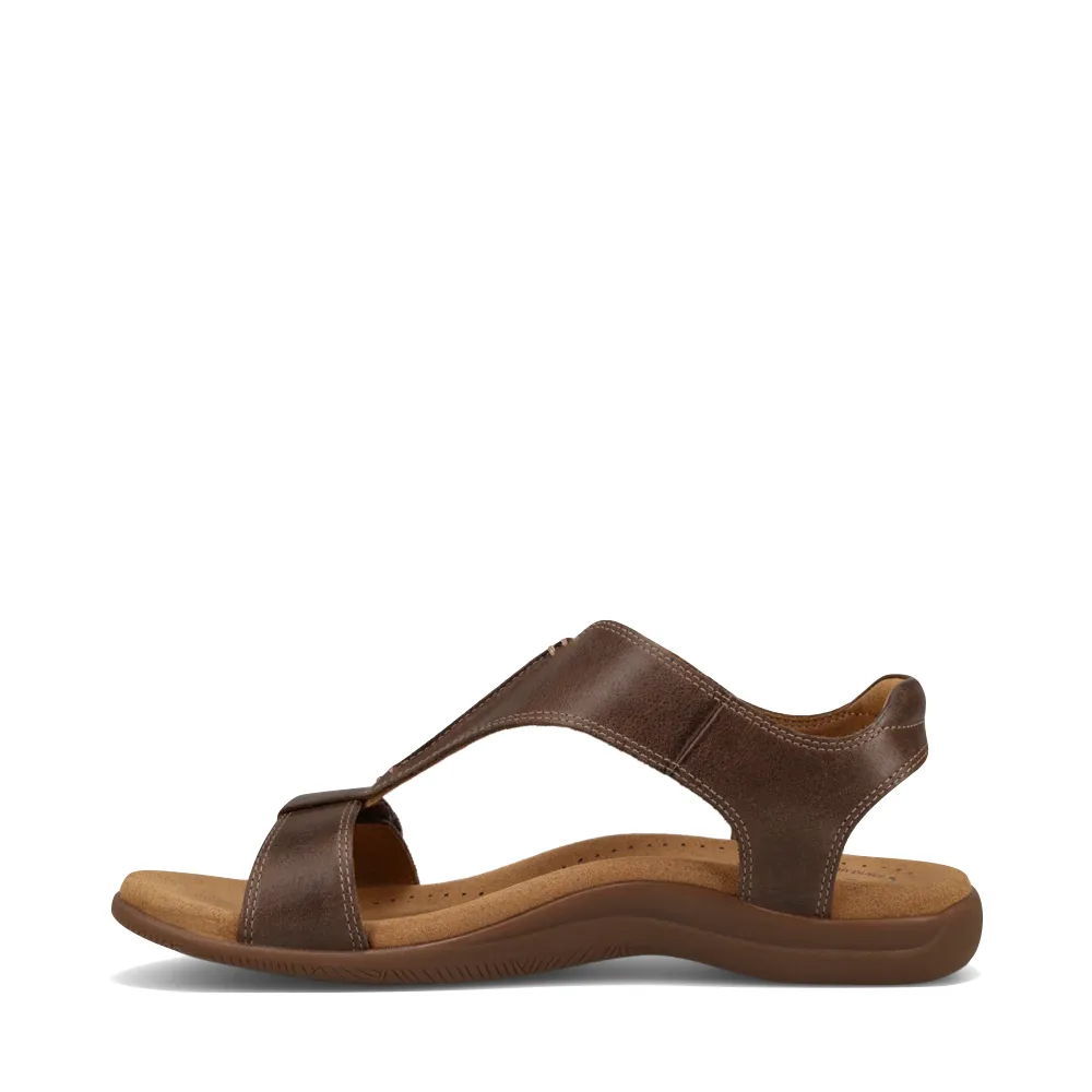 Taos Women's The Show Sandal in Mocha