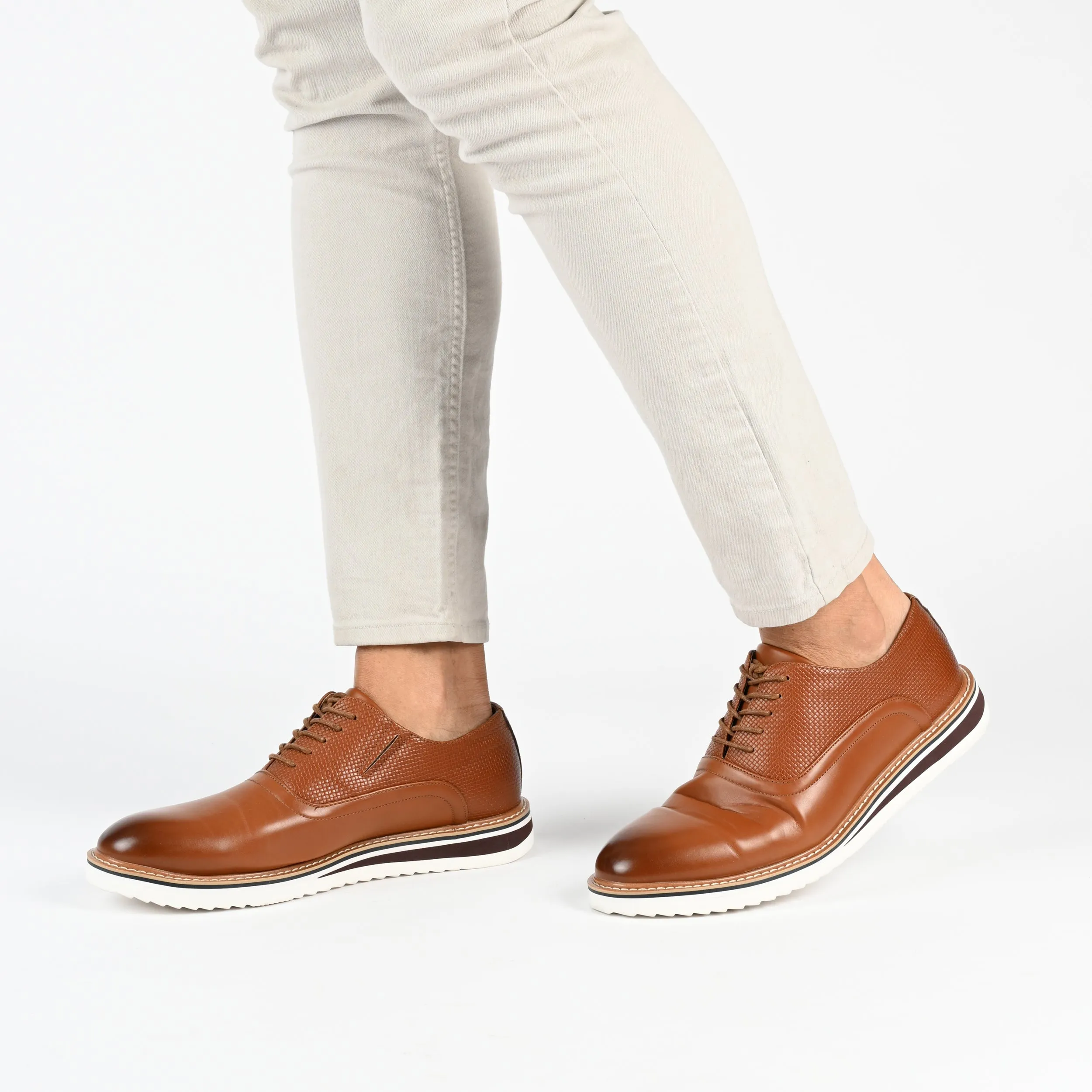 Vance Co. Weber Plain Toe Hybrid Dress Shoe