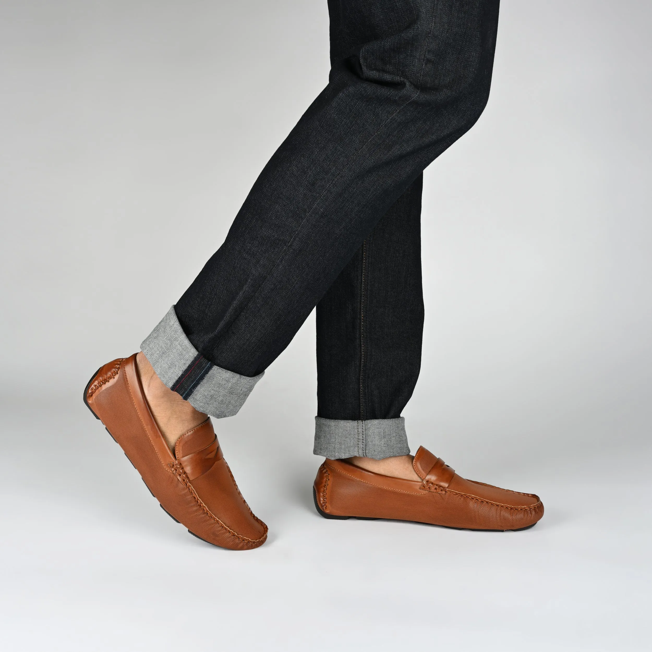 Vance Isaiah Driving Loafer
