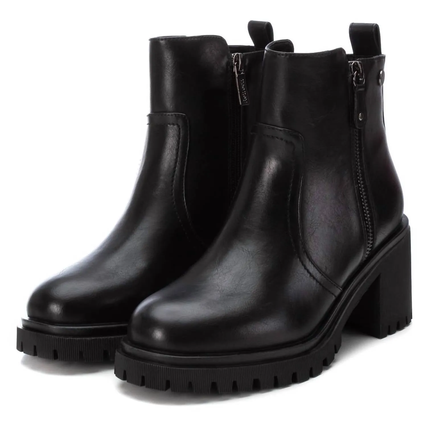 Women's Ankle Booties In Black