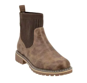Women's Cabin Fever Bootie In Tan