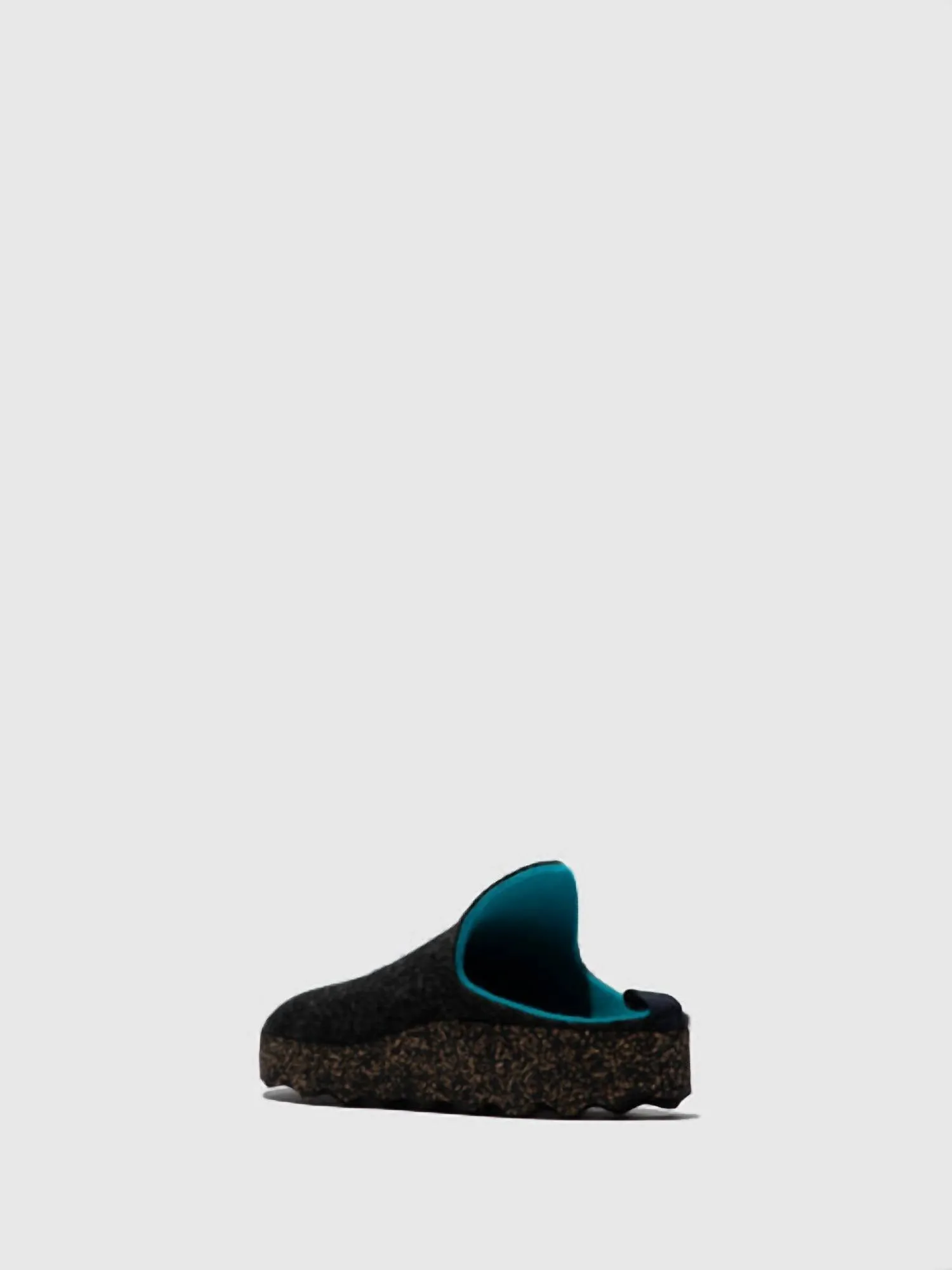 Women's Come Slip-On Clog In Anthracite