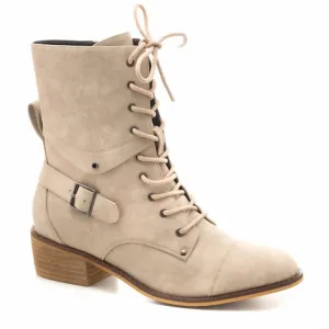 Women's Hocus Pocus Boots In Beige