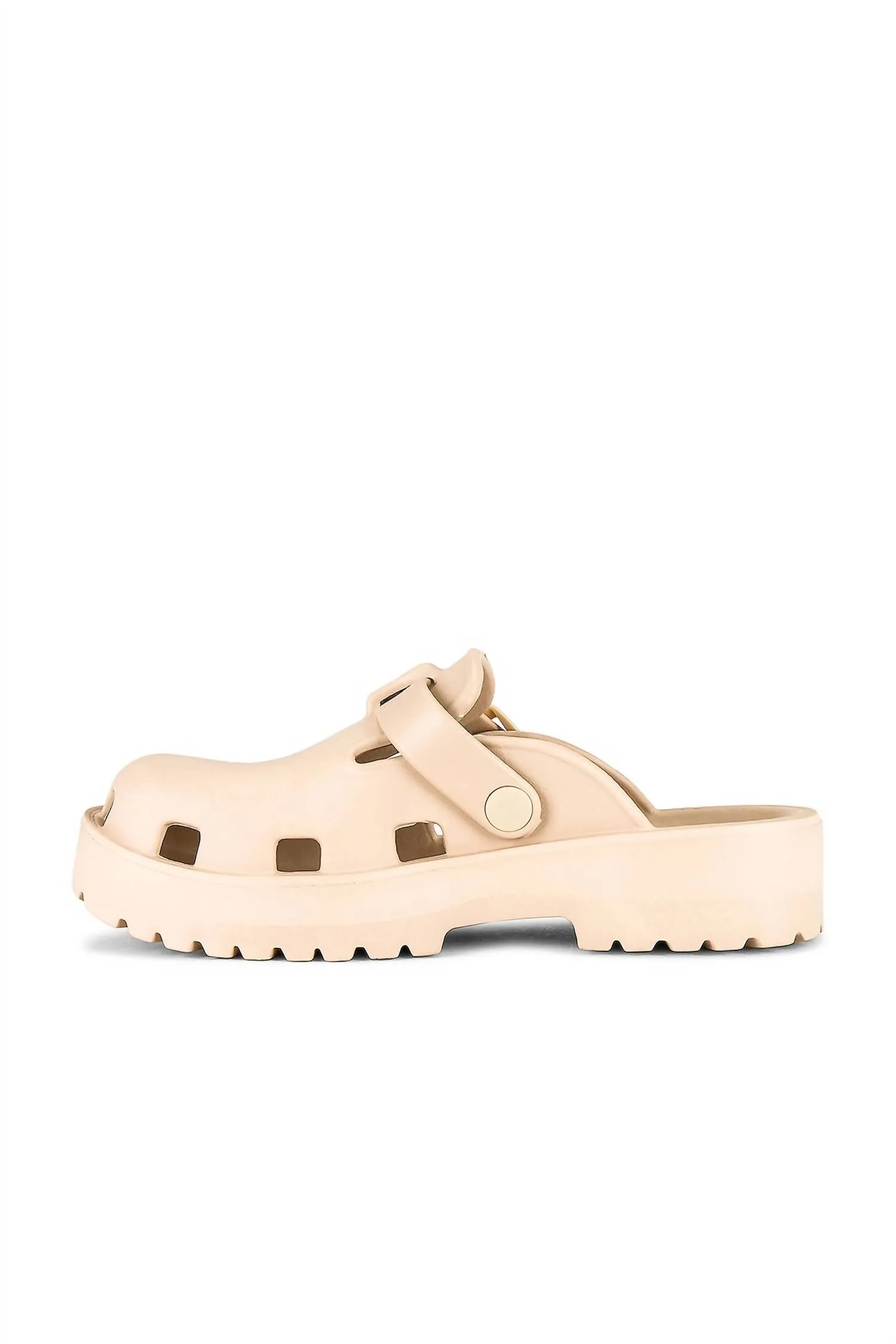 Women's Karlie Buckle Clog In Sand Dune