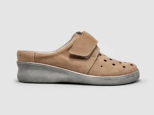 Women's Perforated Leather Clogs In Pink