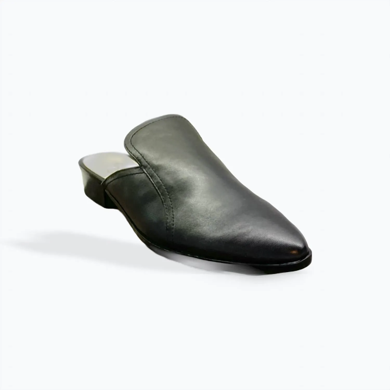 Women's Soft Leather Mule In Black