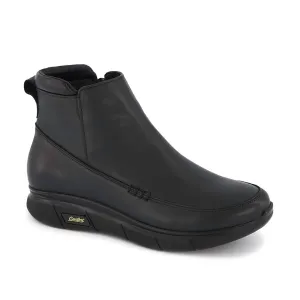 Women's Ultra Comfort Leather Booties In Black
